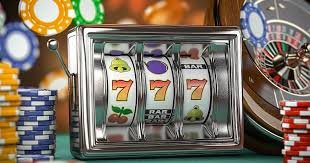 Caishen Wins tersedia di aplikasi mobile master domino99 dengan antarmuka yang intuitif