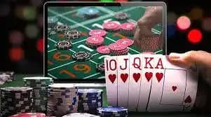 Dasbor multi-permainan master domino99 dengan ikon sepak bola dan slot
